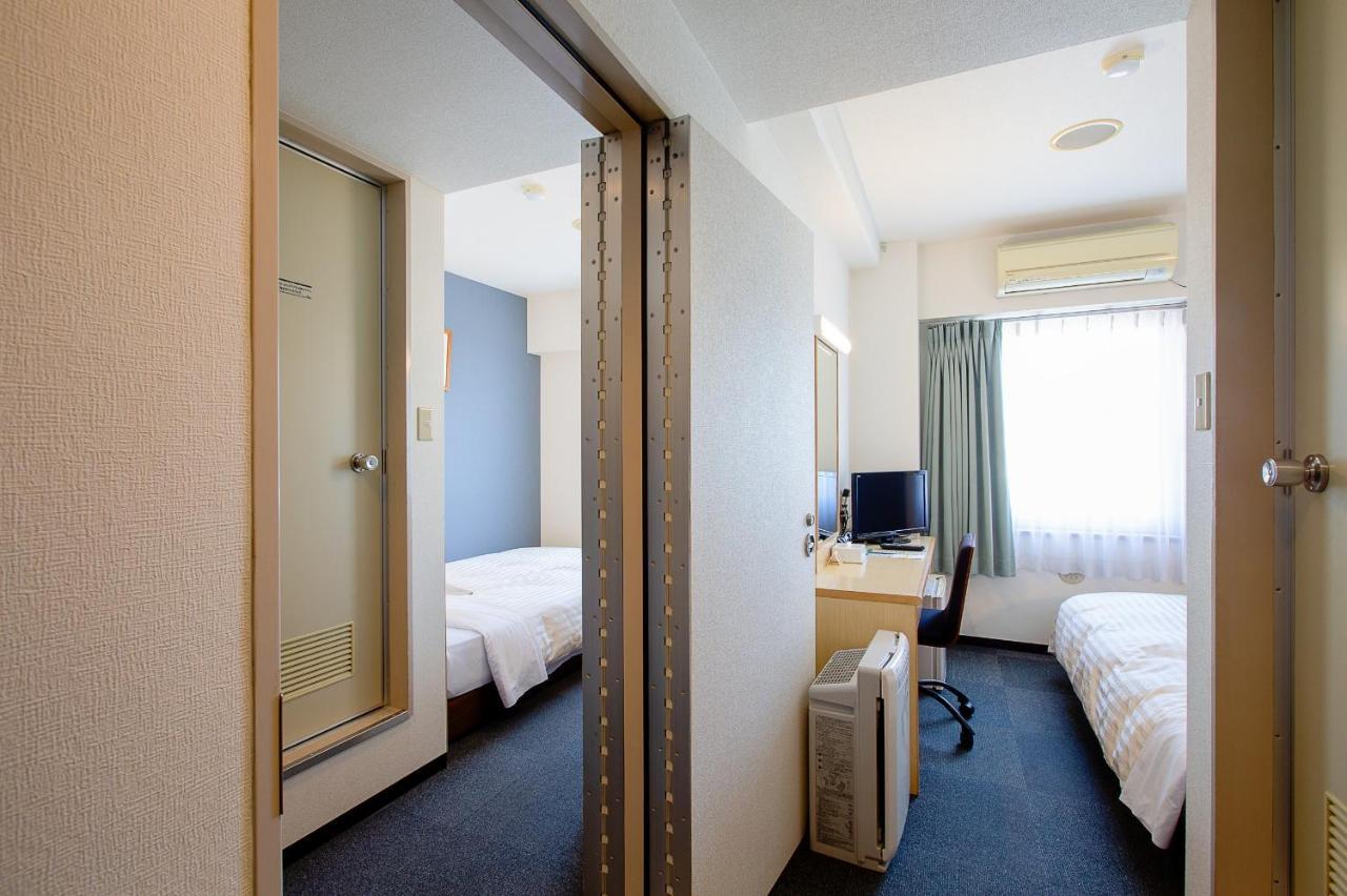 Super Hotel Matsuyama Мацуяма Екстер'єр фото